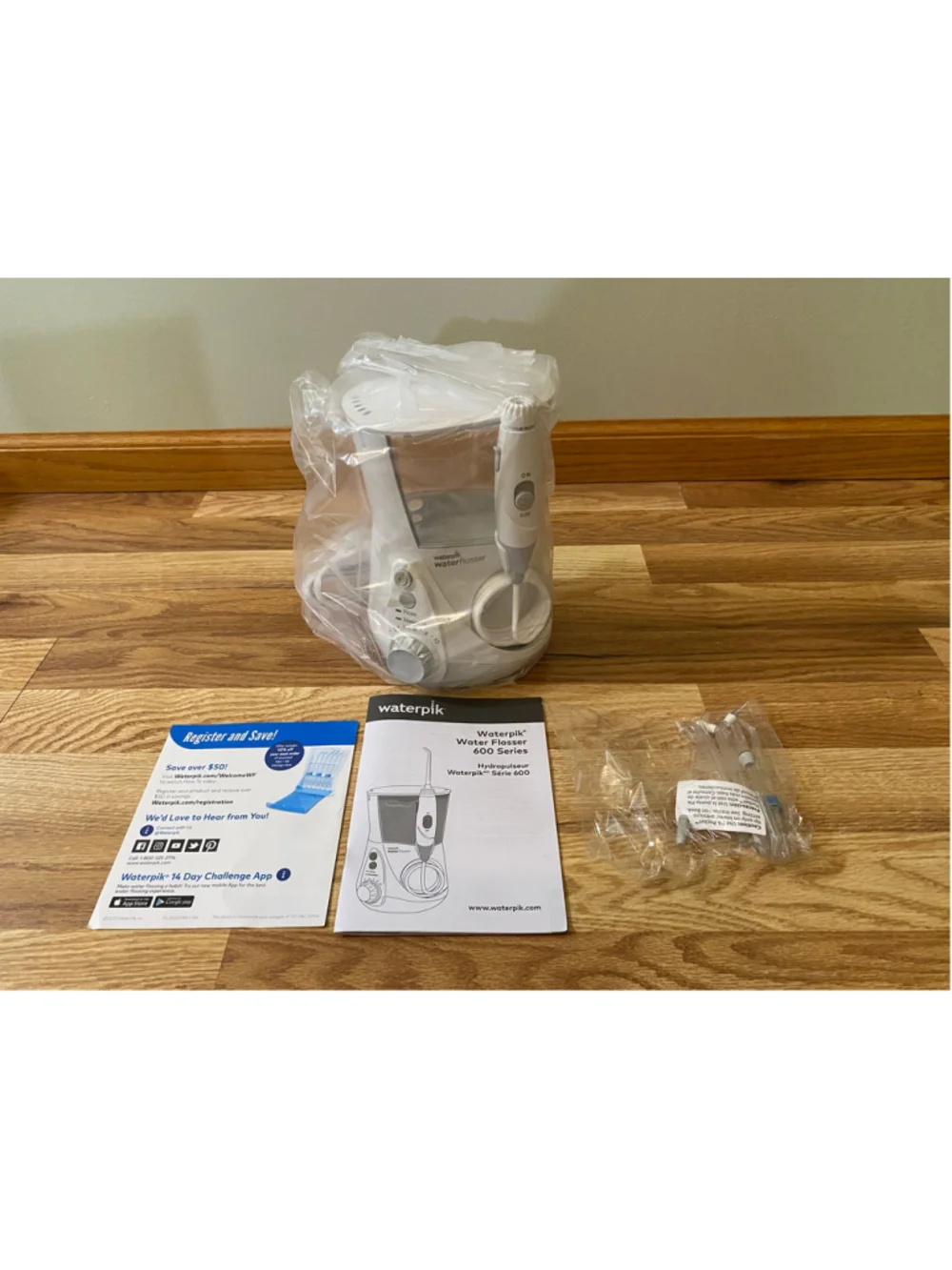 Waterpik Aquarius Water Flosser (NIB)